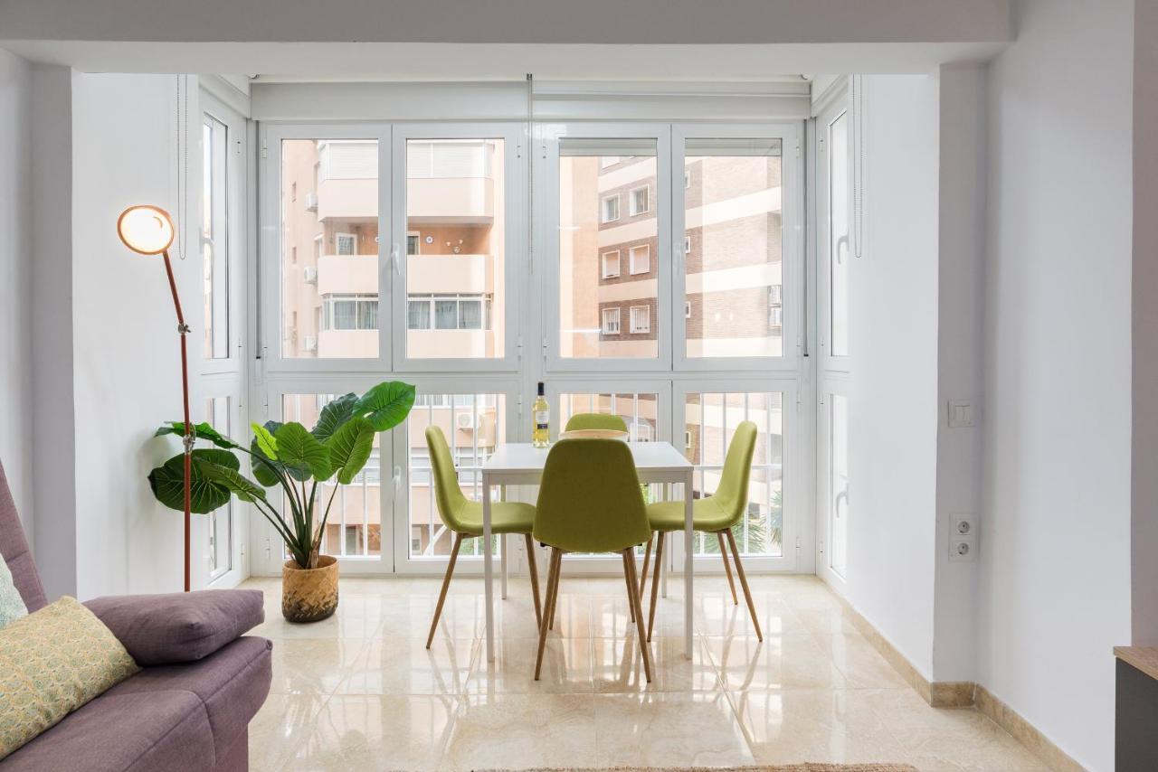 Mp5-Just Renovated Apartment Right On The Beach Málaga Exterior foto